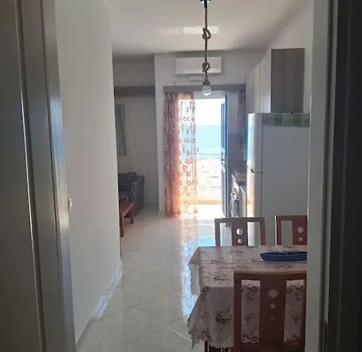 Deep Blue بيت للعطل *