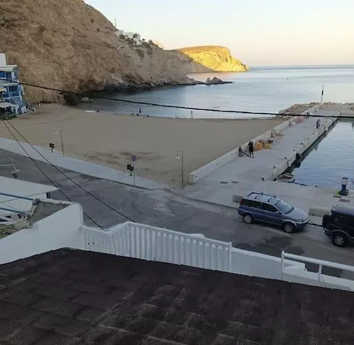 Deep Blue بيت للعطل