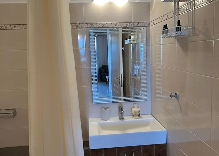 Deep Blue بيت للعطل أنافي